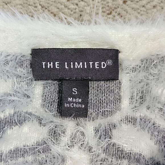 The Limited Gray and White Zippered Long Sleeve Eyelash Cardigan Sweater - Small - Picture 4 of 16